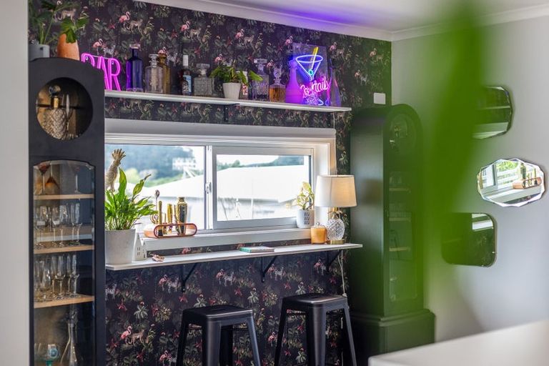 Photo of property in 64 Toi Street, Otaki Beach, Otaki, 5512