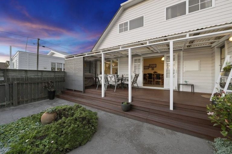 Photo of property in 79 Ira Street, Miramar, Wellington, 6022