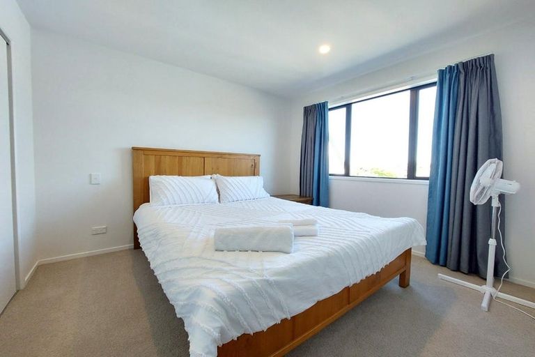 Photo of property in 5/128 Onewa Road, Northcote, Auckland, 0627