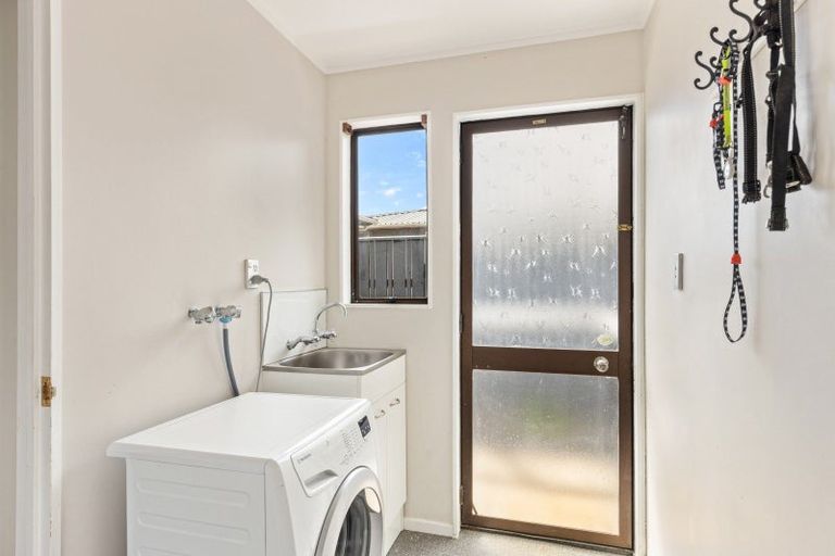 Photo of property in 10b Brierley Place, Marfell, New Plymouth, 4310