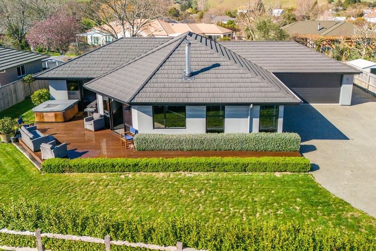 Photo of property in 4 Jardine Lane, Wakefield, 7025