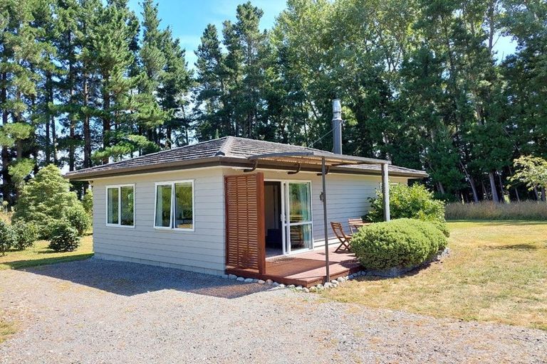 Photo of property in 388 Bidwills Cutting Road, Morison Bush, Greytown, 5794