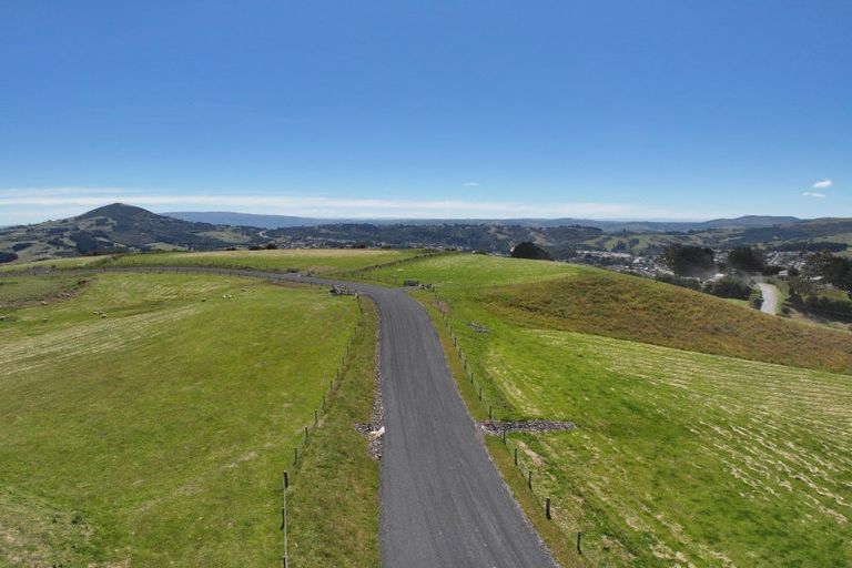 Photo of property in 1 Church Hill Road, Green Island, Dunedin, 9018