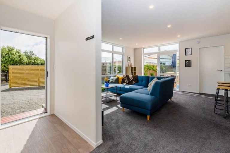 Photo of property in 5a Sharda Grove, Paraparaumu Beach, Paraparaumu, 5032