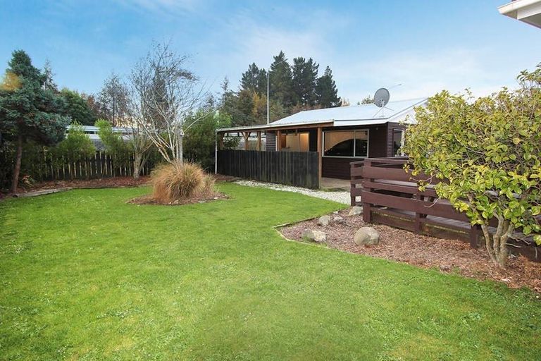 Photo of property in 55 Kinmont Crescent, Kinmont Park, Mosgiel, 9024