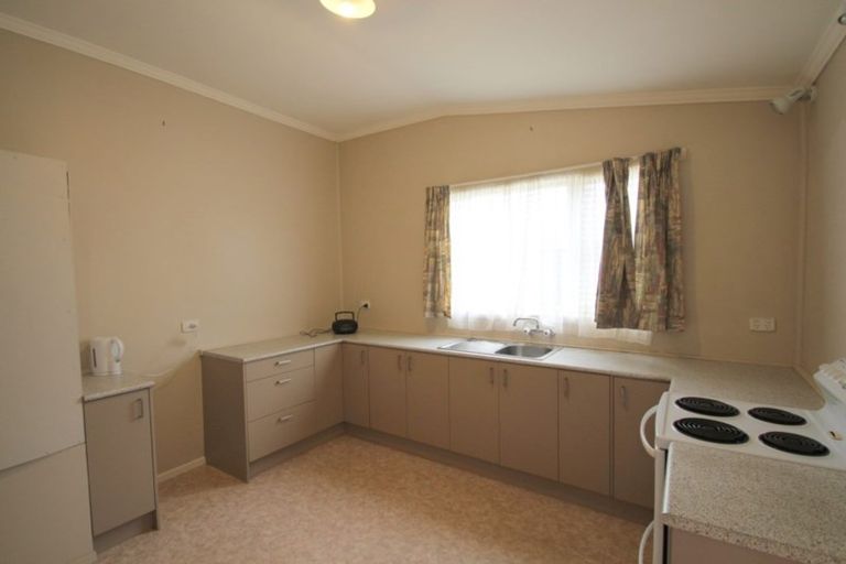 Photo of property in 12 Green Street, Gore, 9710