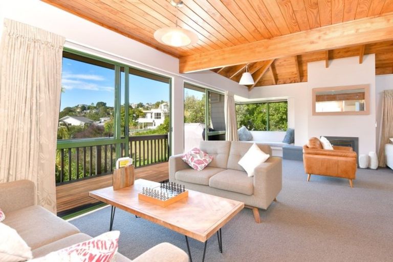Photo of property in 18 Whale Cove, Stanmore Bay, Whangaparaoa, 0932