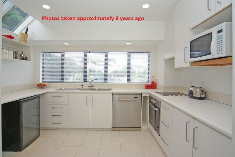 Photo of property in 80 Beacon Hill Road, Strathmore Park, Wellington, 6022