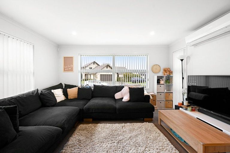 Photo of property in 22 Ladeira Place, Fitzroy, Hamilton, 3206