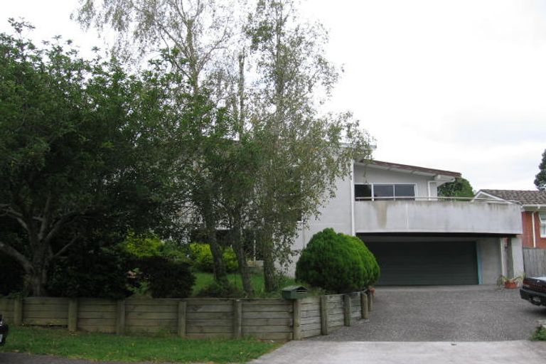 Photo of property in 73 Saffron Street, Birkdale, Auckland, 0626