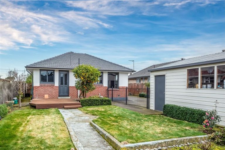 Photo of property in 20 Greenhurst Street, Sockburn, Christchurch, 8042