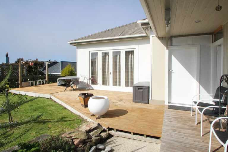 Photo of property in 14 Hull Street, South Hill, Oamaru, 9400