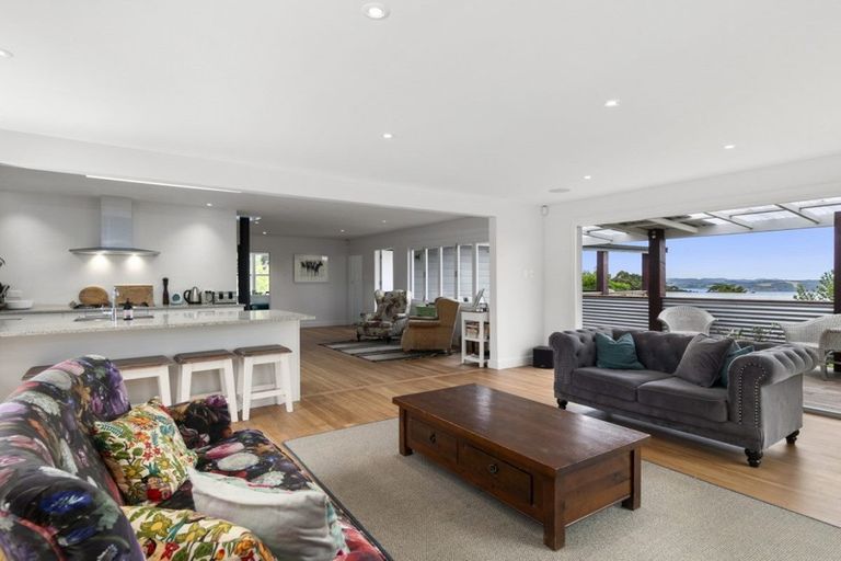 Photo of property in 108 Ti Point Road, Ti Point, Warkworth, 0985