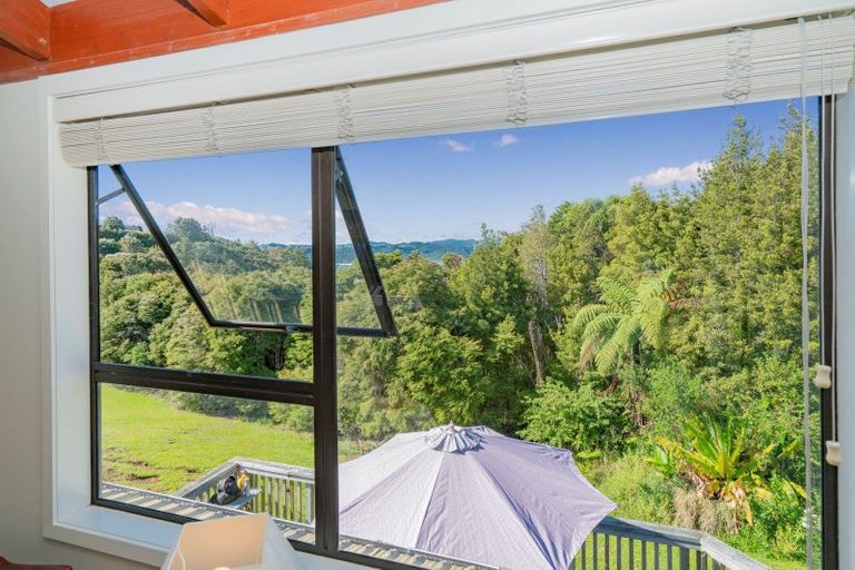 Photo of property in 16 Rabbit Way, Whitianga, 3510