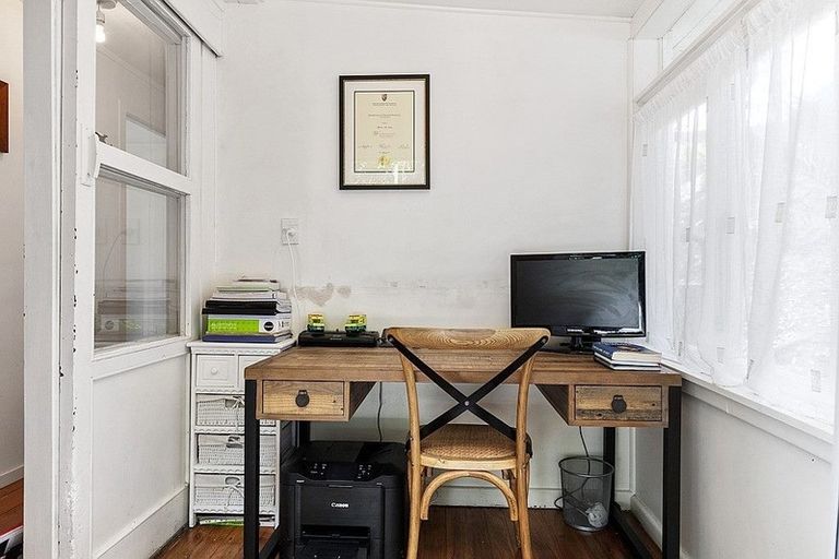 Photo of property in 72 Wharf Road, Ostend, Waiheke Island, 1081