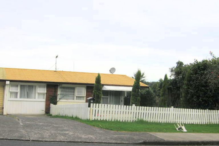 Photo of property in 2/2 Kashmir Road, Glen Eden, Auckland, 0602