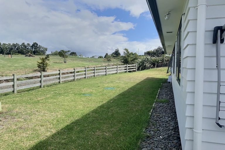 Photo of property in 6 Michelia Lane, Kaukapakapa, Helensville, 0875