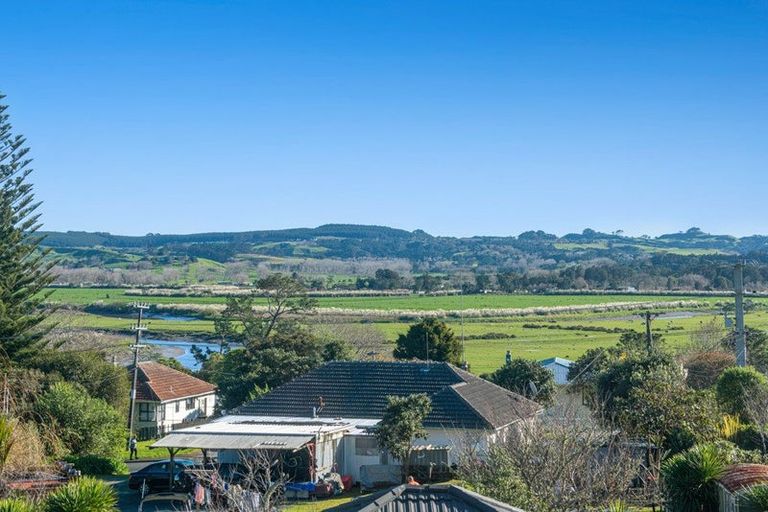 Photo of property in 11 St Julia Court, Helensville, 0800