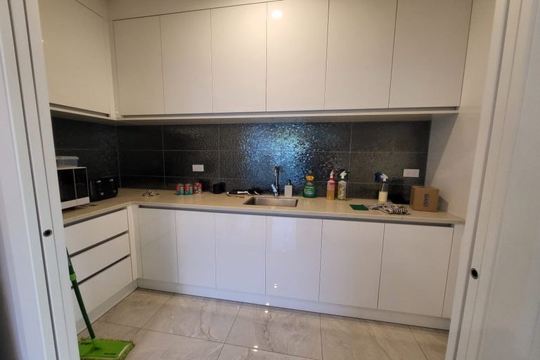 Photo of property in 12 Loftus Place, Flagstaff, Hamilton, 3210