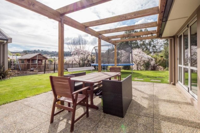 Photo of property in 37 Duxford Crescent, Fairfield, Dunedin, 9018