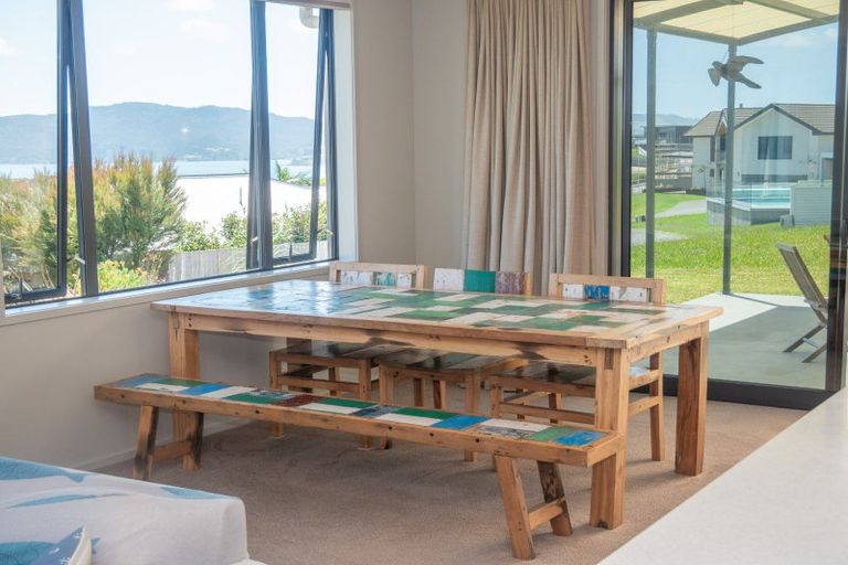 Photo of property in 31 Eagles Way, Cable Bay, 0420