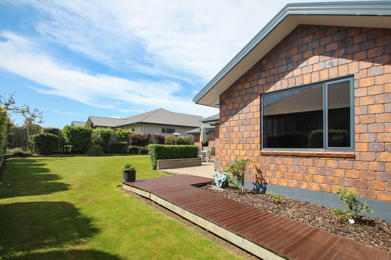 Photo of property in 10 North Ridge Drive, Oamaru North, Oamaru, 9400