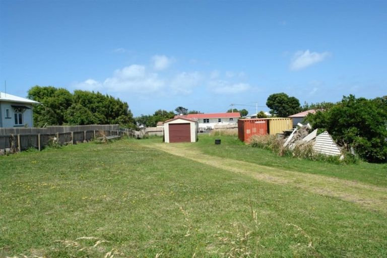 Photo of property in 169 Egmont Street, Patea, 4520