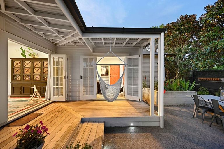 Photo of property in 16 Endeavour Avenue, Flagstaff, Hamilton, 3210