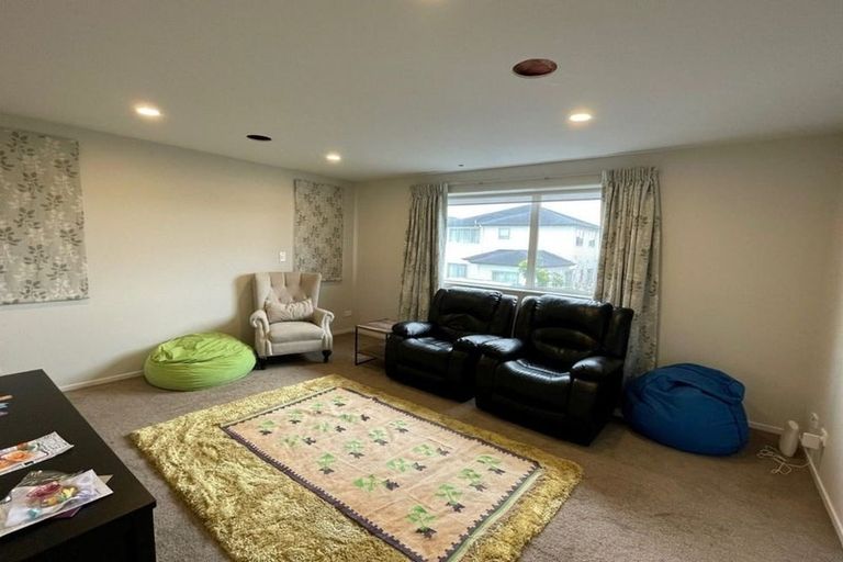 Photo of property in 3 Carrickdawson Drive, Flat Bush, Auckland, 2019