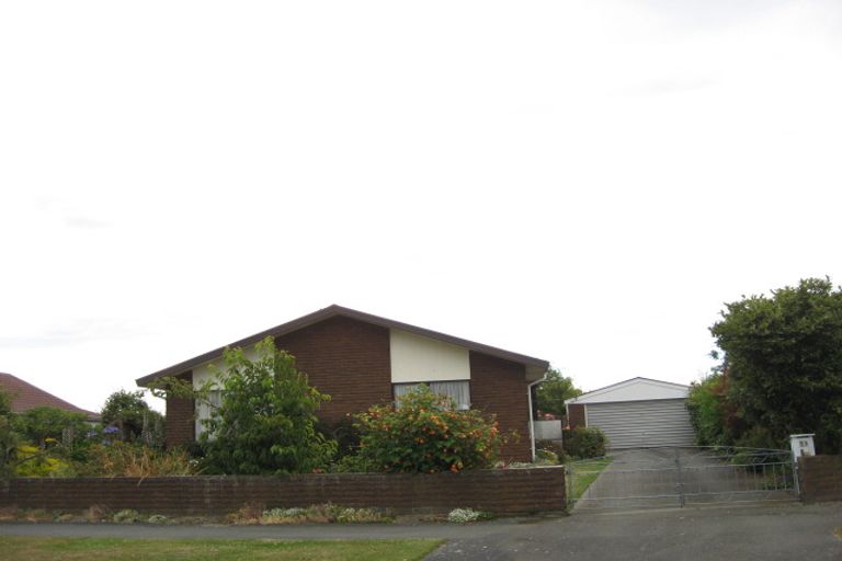 Photo of property in 53 Waratah Street, Avondale, Christchurch, 8061