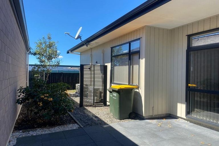 Photo of property in 5 Vigour Lane, Papakura, 2110