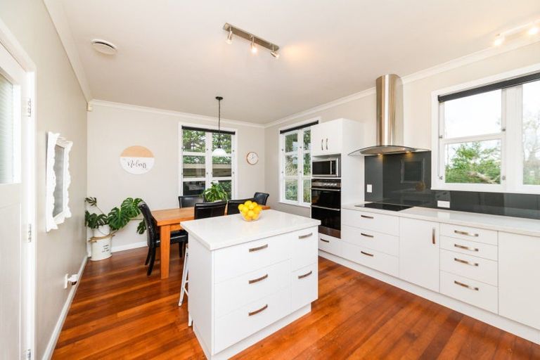 Photo of property in 1308 Rongotea Road, Kairanga, Palmerston North, 4475