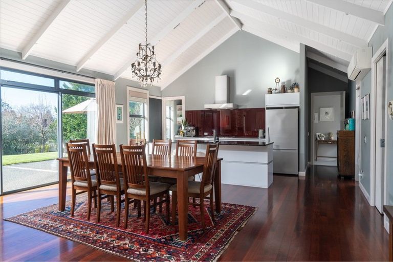 Photo of property in 3 Chestnut Grove, Acacia Bay, Taupo, 3385