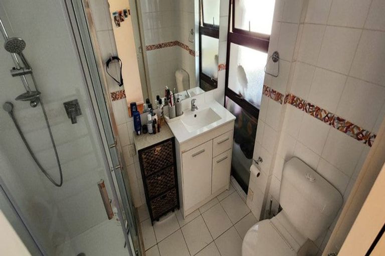 Photo of property in 29 Stott Avenue, Birkdale, Auckland, 0626