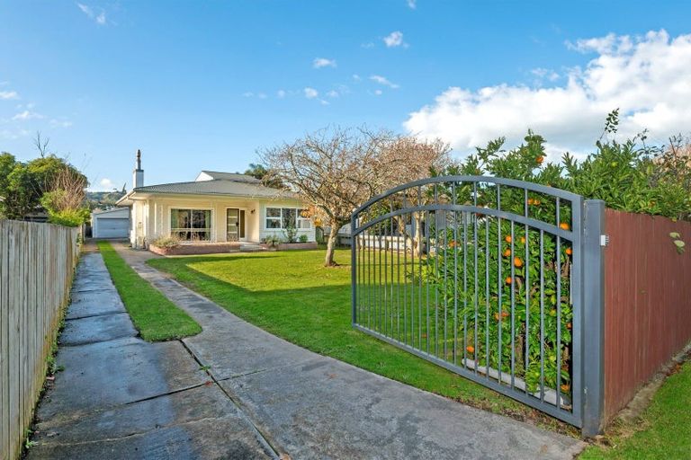 Photo of property in 127 Stout Street, Whataupoko, Gisborne, 4010