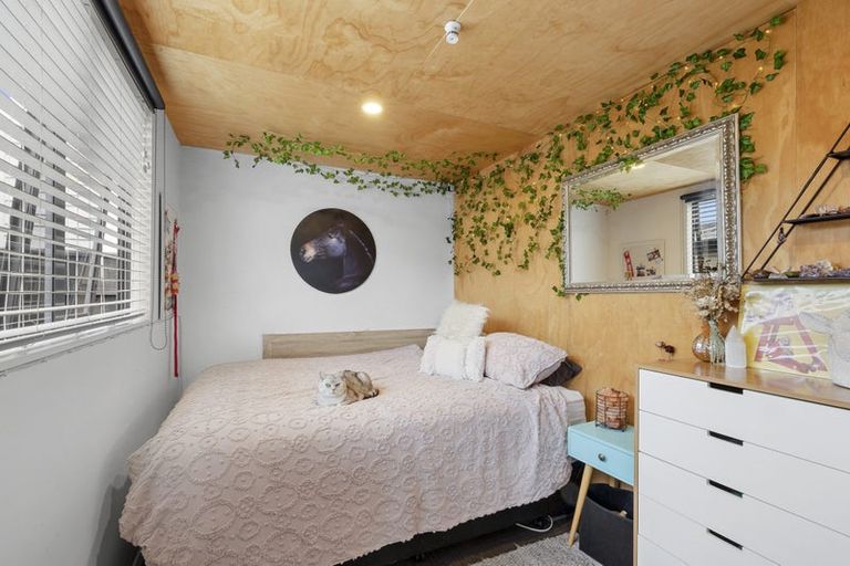 Photo of property in 51 Upjohn Street, Brooklands, New Plymouth, 4310