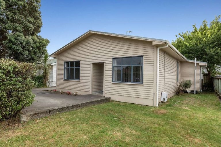 Photo of property in 9 Moore Street, West End, Palmerston North, 4412