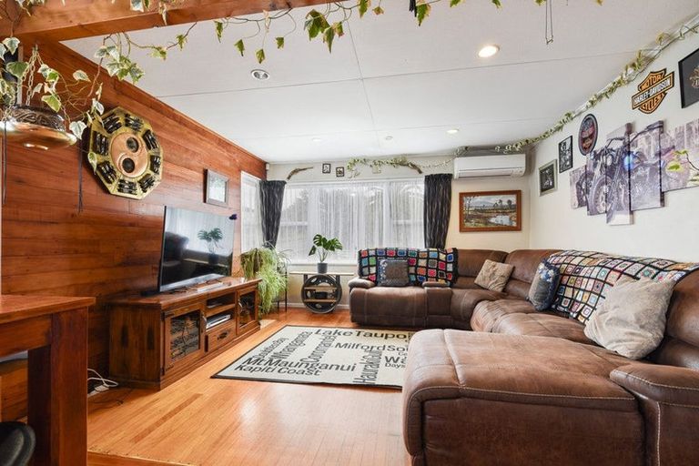 Photo of property in 1 Rimuvale Street, Pukehangi, Rotorua, 3015