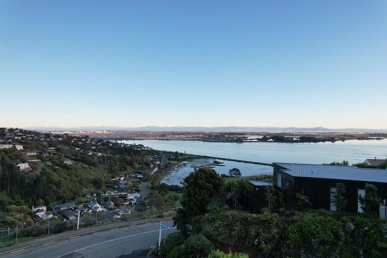 Photo of property in 61 Glenstrae Road, Redcliffs, Christchurch, 8081