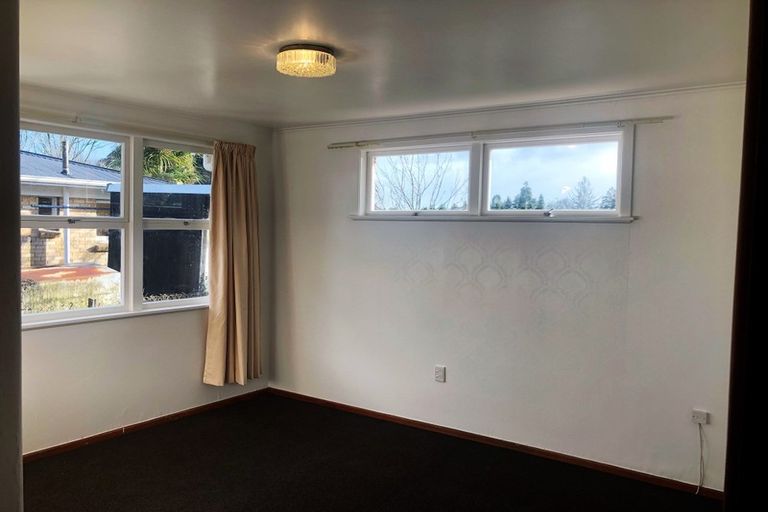 Photo of property in 30 Helena Road, Hillcrest, Hamilton, 3216