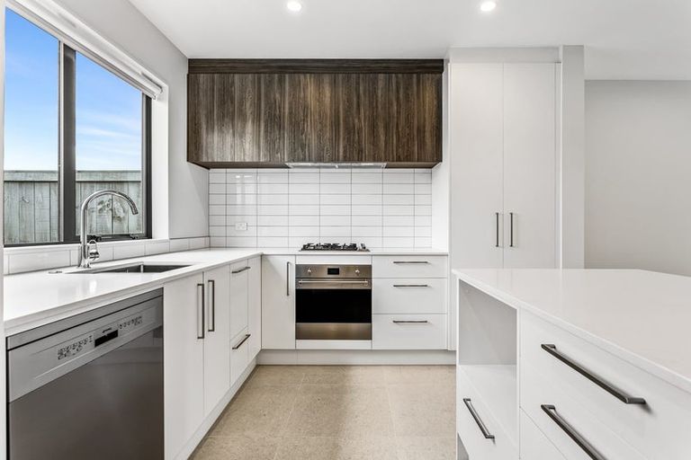 Photo of property in 118 Te Napi Drive, Takanini, 2112