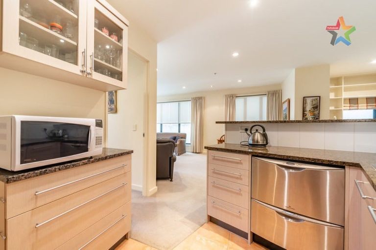 Photo of property in Kate Sheppard Apartments, 6j/42 Molesworth Street, Thorndon, Wellington, 6011