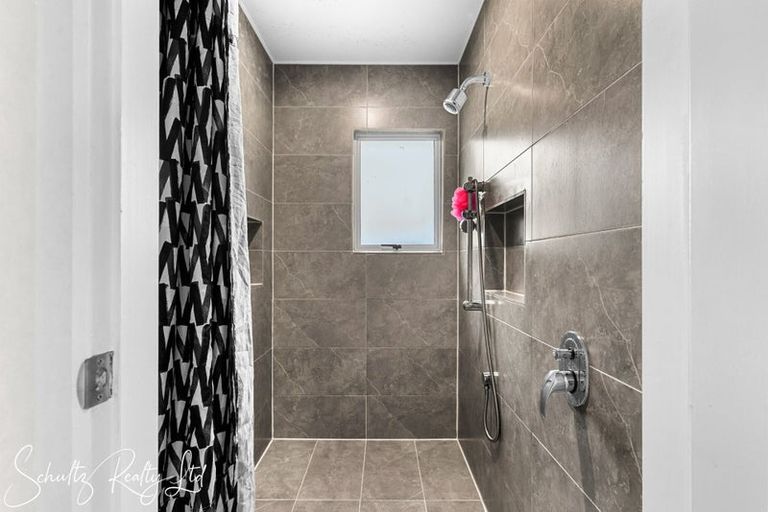 Photo of property in 30 Settlement Road, Kaiwaka, 0573