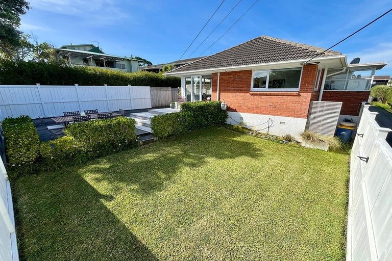 Photo of property in 1/6 Northboro Road, Hauraki, Auckland, 0622