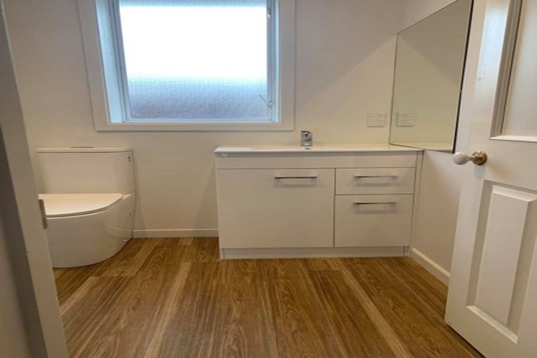 Photo of property in 61 Palmers Road, New Brighton, Christchurch, 8083