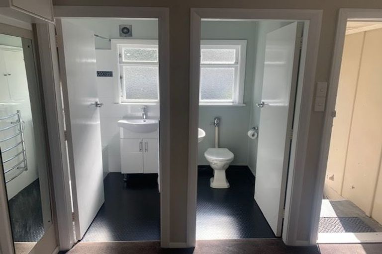 Photo of property in 28 Baroda Street, Khandallah, Wellington, 6035