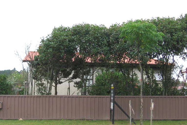 Photo of property in 72 Arodella Crescent, Ranui, Auckland, 0612