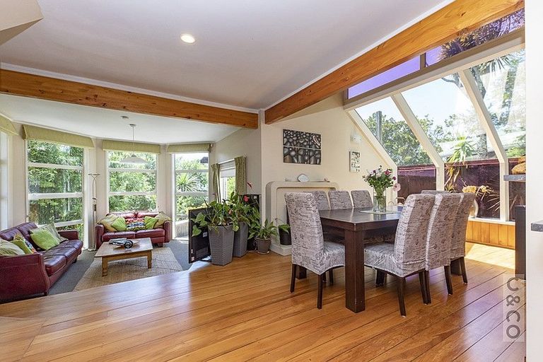 Photo of property in 492 West Coast Road, Glen Eden, Auckland, 0602