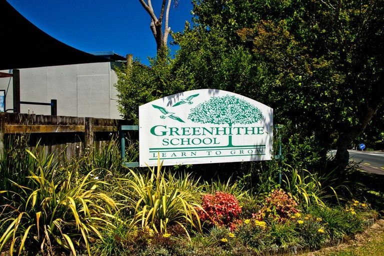 Photo of property in 101 Te Wharau Drive, Greenhithe, Auckland, 0632