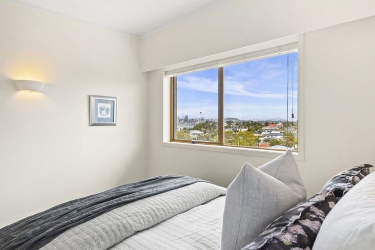 Photo of property in 6/6 Bruce Street, Northcote Point, Auckland, 0627